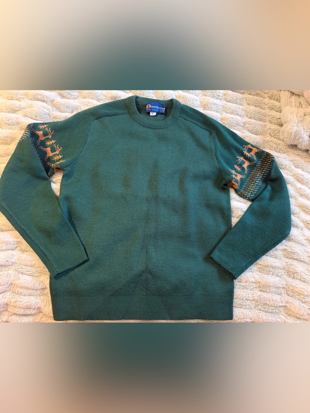 Obermeyer Forest Green Crewneck Sweater with Reindeer Sleeve Detail, Mens Large